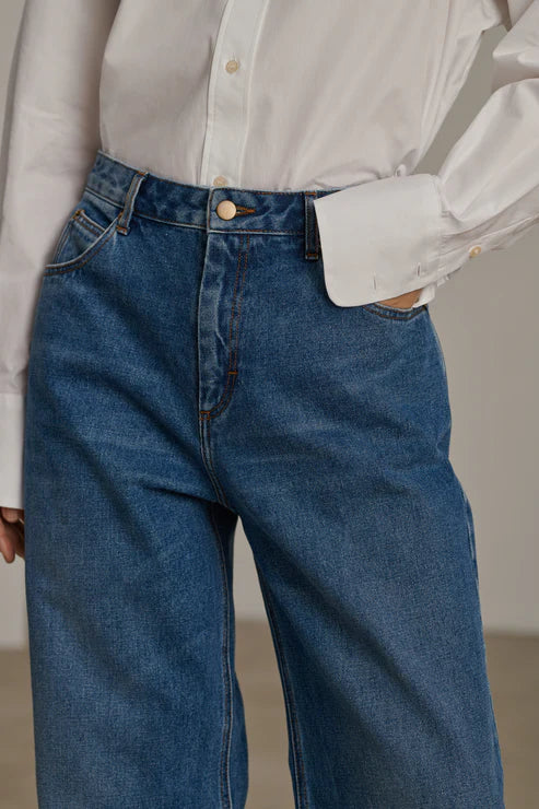 JEAN CALVIN BLEU