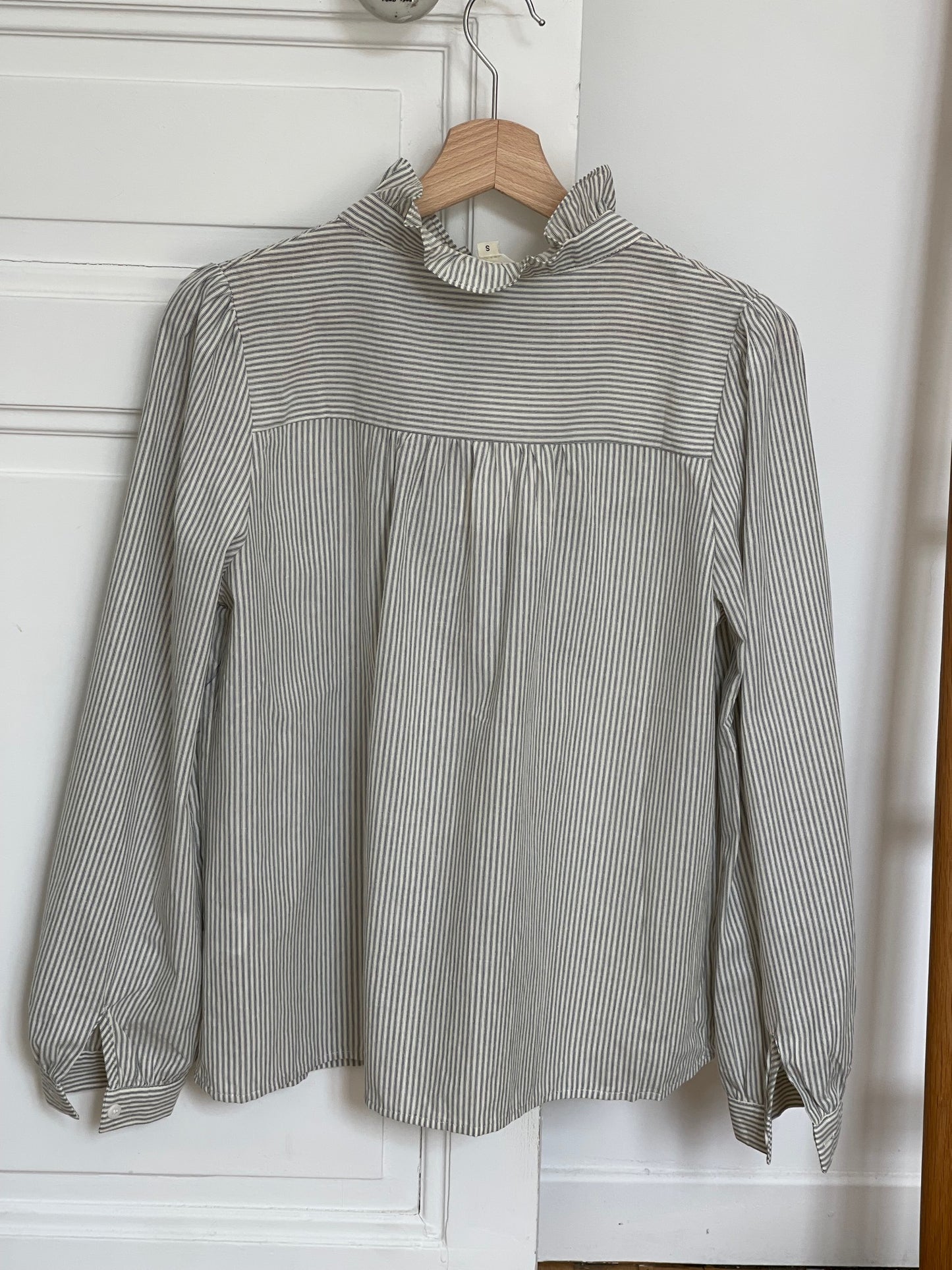 CHEMISE 521080 RAYE BLEU BRODERIE