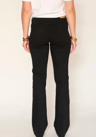 THE DIANA POWER STRETCH BLACK