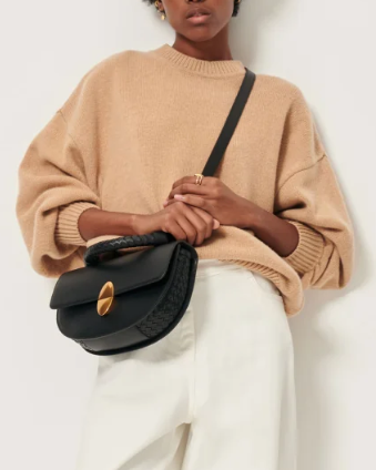 PULL BELEYER MILK TEA