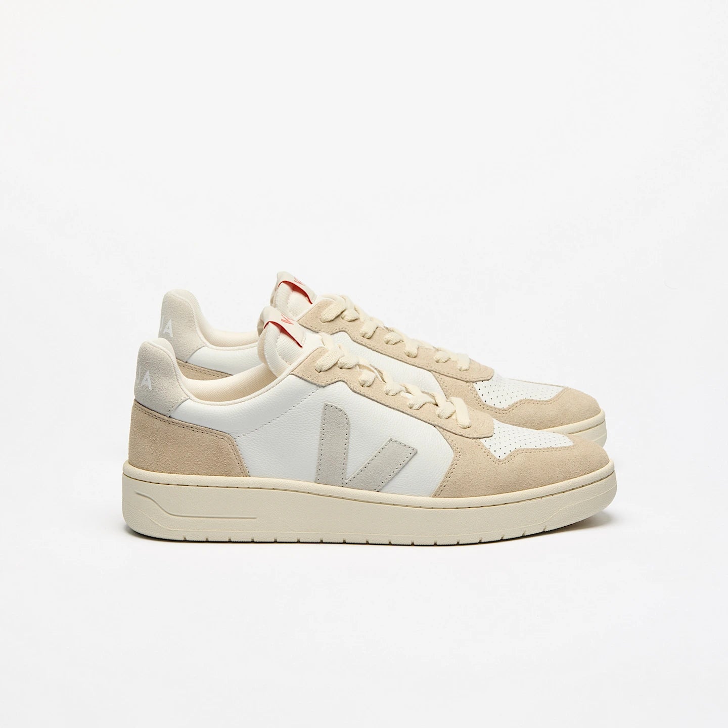 BASKETS V-82 WHITE_NATURAL_ALMOND